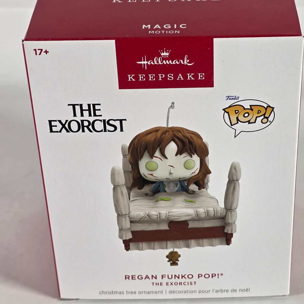 Hallmark Keepsake The Exorcist Regan Funko Pop Motion Ornament NIB